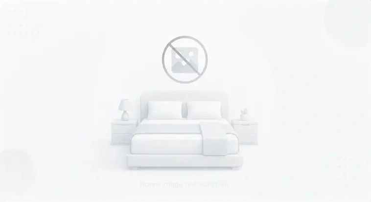 Room #5624411